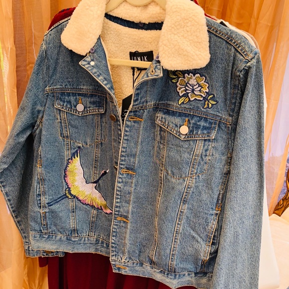 Embroidered Denim Sherpa Lined Jacket - Picture 2 of 6